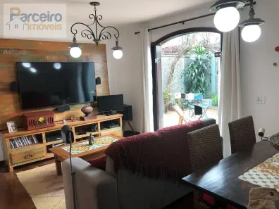 Casa com 5 Quartos à venda, 260m² no Vila Carrão, São Paulo
