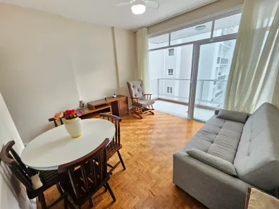 Apartamento com 2 Quartos à venda, 82m² no Gonzaga, Santos
