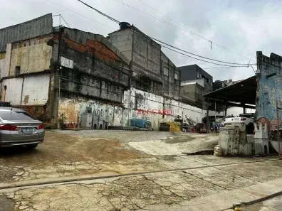 Lote/Terreno para alugar, 870m² no Vila Flórida, Guarulhos
