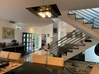 Casa de Condomínio com 3 Quartos à venda, 410m² no Aparecidinha, Sorocaba
