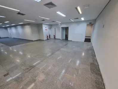 Ponto Comercial à venda, 854m² no Mirandópolis, São Paulo