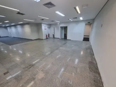 Ponto Comercial para venda ou aluguel, 854m² no Mirandópolis, São Paulo