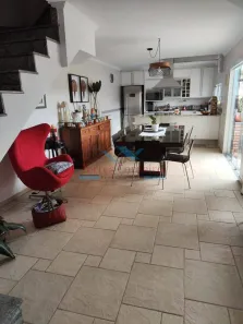 Casa com 3 Quartos à venda, 220m² no Jardim Bonfiglioli, São Paulo
