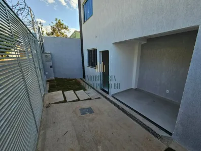 Casa com 3 Quartos à venda, 42m² no Piratininga (Venda Nova), Belo Horizonte