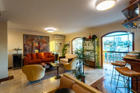 Casa com 3 Quartos à venda, 282m² no Vila Romana, São Paulo