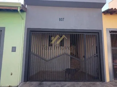 Casa com 3 Quartos à venda, 118m² no Vila Carmem, São Carlos
