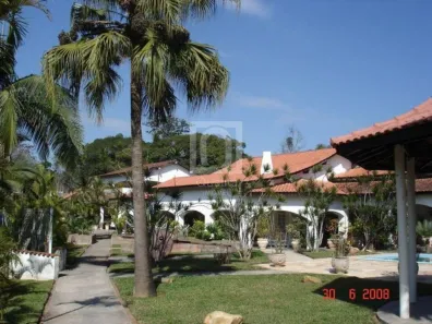 Fazenda/Sítio com 6 Quartos à venda, 1800m² no Parque Realeza, Cotia