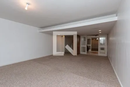 Casa com 4 Quartos à venda, 272m² no Rio Branco, Porto Alegre