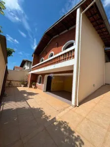 Casa com 3 Quartos à venda, 270m² no Jardim Carlos Lourenço, Campinas