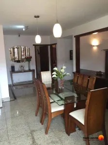 Casa de Condomínio com 3 Quartos à venda, 380m² no Piratininga, Niterói
