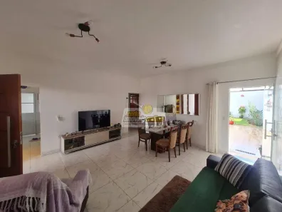 Casa com 3 Quartos à venda, 150m² no Jardim Espírito Santo, Uberaba