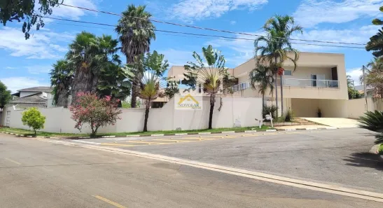 Casa de Condomínio com 4 Quartos para alugar, 650m² no Parque Residencial Roland, Limeira
