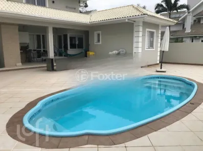 Casa com 4 Quartos à venda, 310m² no Jurerê, Florianópolis