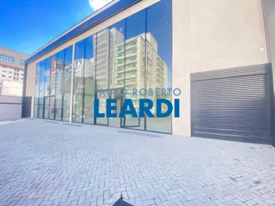 Ponto Comercial para alugar, 1865m² no Santo Amaro, São Paulo
