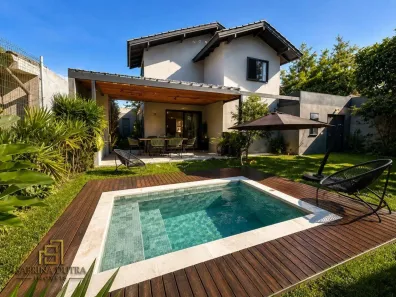 Casa com 4 Quartos à venda, 314m² no Jurerê Internacional, Florianópolis