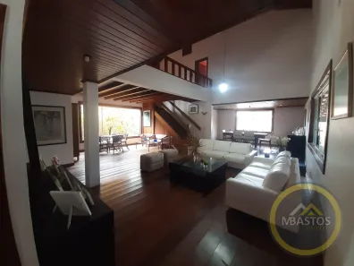 Casa com 4 Quartos à venda, 335m² no Santa Efigênia, Belo Horizonte