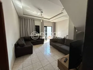 Casa com 4 Quartos à venda, 246m² no Granada, Uberlândia