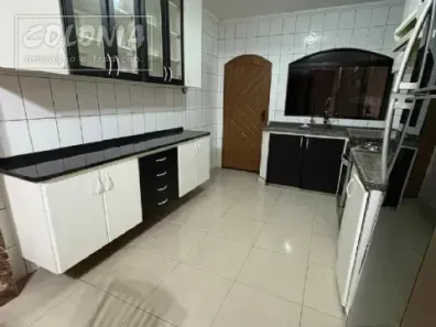 Sobrado com 3 Quartos à venda, 266m² no Jardim Itapoan, Santo André