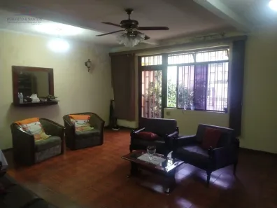 Casa com 3 Quartos à venda, 282m² no Vila Pereira Barreto, São Paulo