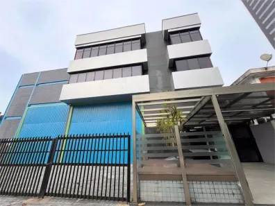 Prédio Comercial para alugar, 2460m² no Vila Belmiro, Santos