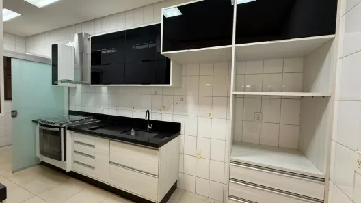 Sobrado com 3 Quartos à venda, 184m² no Setor Marista, Goiânia