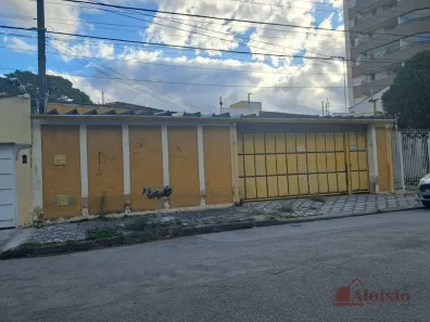 Casa com 3 Quartos à venda, 170m² no Centro, Taubaté