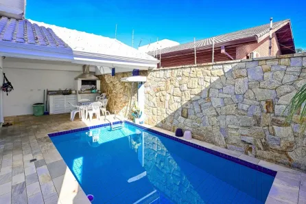 Casa com 3 Quartos à venda, 158m² no Balneario Tres Marias, Peruíbe