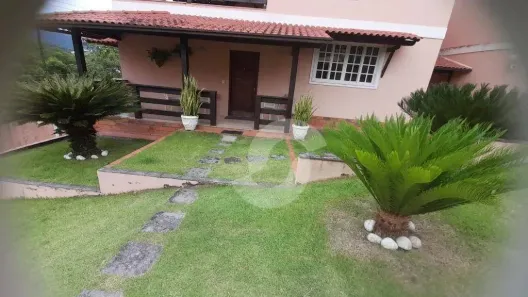 Casa de Condomínio com 5 Quartos à venda, 274m² no Badu, Niterói