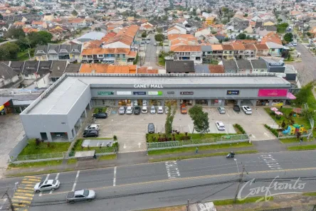 Ponto Comercial para alugar, 262m² no Xaxim, Curitiba