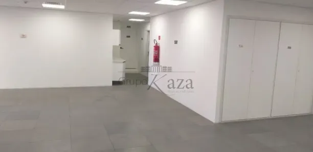 Ponto Comercial para alugar, 357m² no Bela Vista, São Paulo