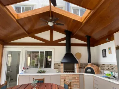 Casa de Condomínio com 4 Quartos à venda, 360m² no Valparaíso, Petrópolis