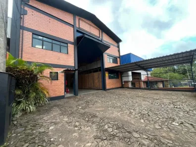 Galpão/Depósito/Armazém para alugar, 700m² no União, Estância Velha