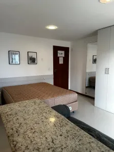 Apartamento com 1 Quarto para alugar, 39m² no Cavaleiros, Macaé