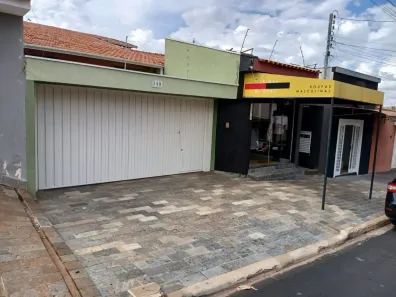 Casa com 3 Quartos à venda, 187m² no Jardim Irajá, Ribeirão Preto