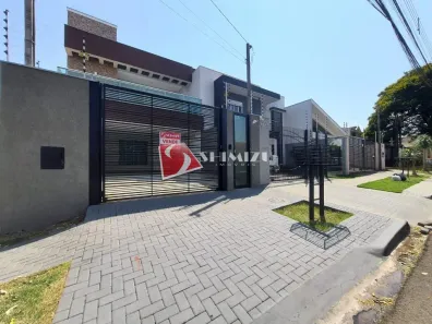 Sobrado com 3 Quartos à venda, 314m² no Jardim Iguaçu, Maringá