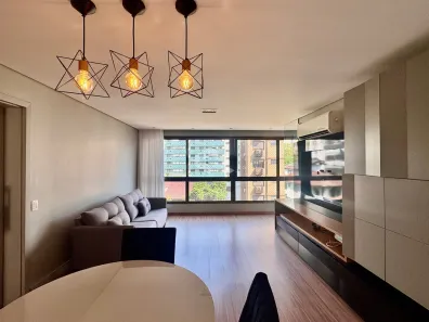 Apartamento com 3 Quartos à venda, 88m² no Mont Serrat, Porto Alegre