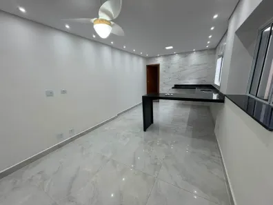Casa com 2 Quartos à venda, 72m² no Melvi, Praia Grande