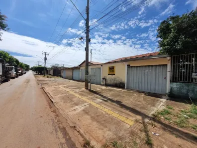 Casa com 5 Quartos à venda, 257m² no Jardim Novo Mundo, Goiânia