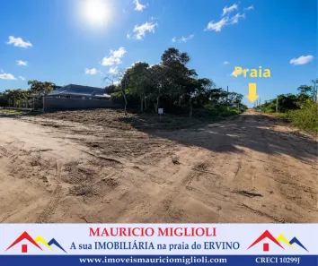 Lote/Terreno à venda, 300m² no Praia do Ervino, São Francisco do Sul