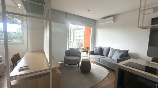 Apartamento com 1 Quarto para alugar, 38m² no Cambuí, Campinas