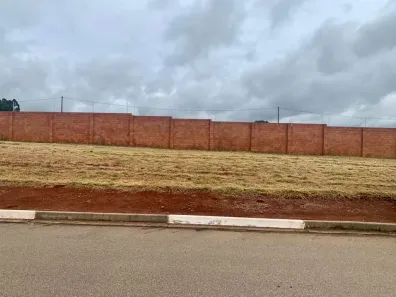 Lote/Terreno à venda, 300m² no Terras de Santo Antônio, Itapetininga