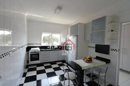 Sobrado com 3 Quartos para alugar, 250m² no Vila Assunção, Santo André