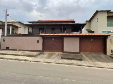 Casa com 3 Quartos à venda, 250m² no Parque Hotel, Araruama