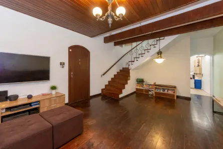 Casa com 3 Quartos à venda, 190m² no Vila Paulista, São Paulo