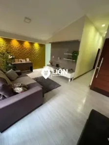 Casa com 3 Quartos à venda, 200m² no Cidade Universitária, Maceió