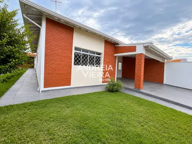 Casa com 3 Quartos para alugar, 250m² no Nova Jaguariúna, Jaguariúna