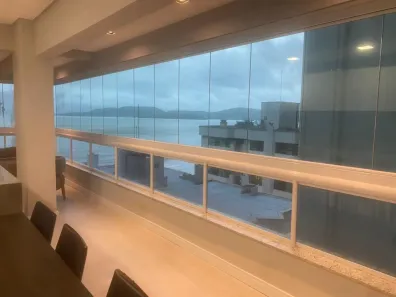 Apartamento com 3 Quartos à venda, 138m² no Meia Praia, Itapema
