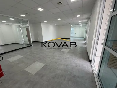 Sala Comercial para alugar, 172m² no Vila São Francisco (Zona Sul), São Paulo