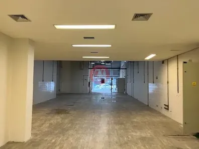 Ponto Comercial para alugar, 350m² no Petrópolis, Porto Alegre