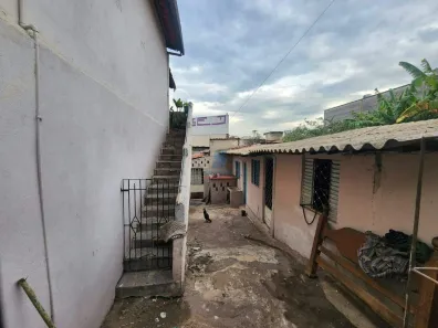 Casa com 6 Quartos à venda, 166m² no Cidade Industrial, Contagem